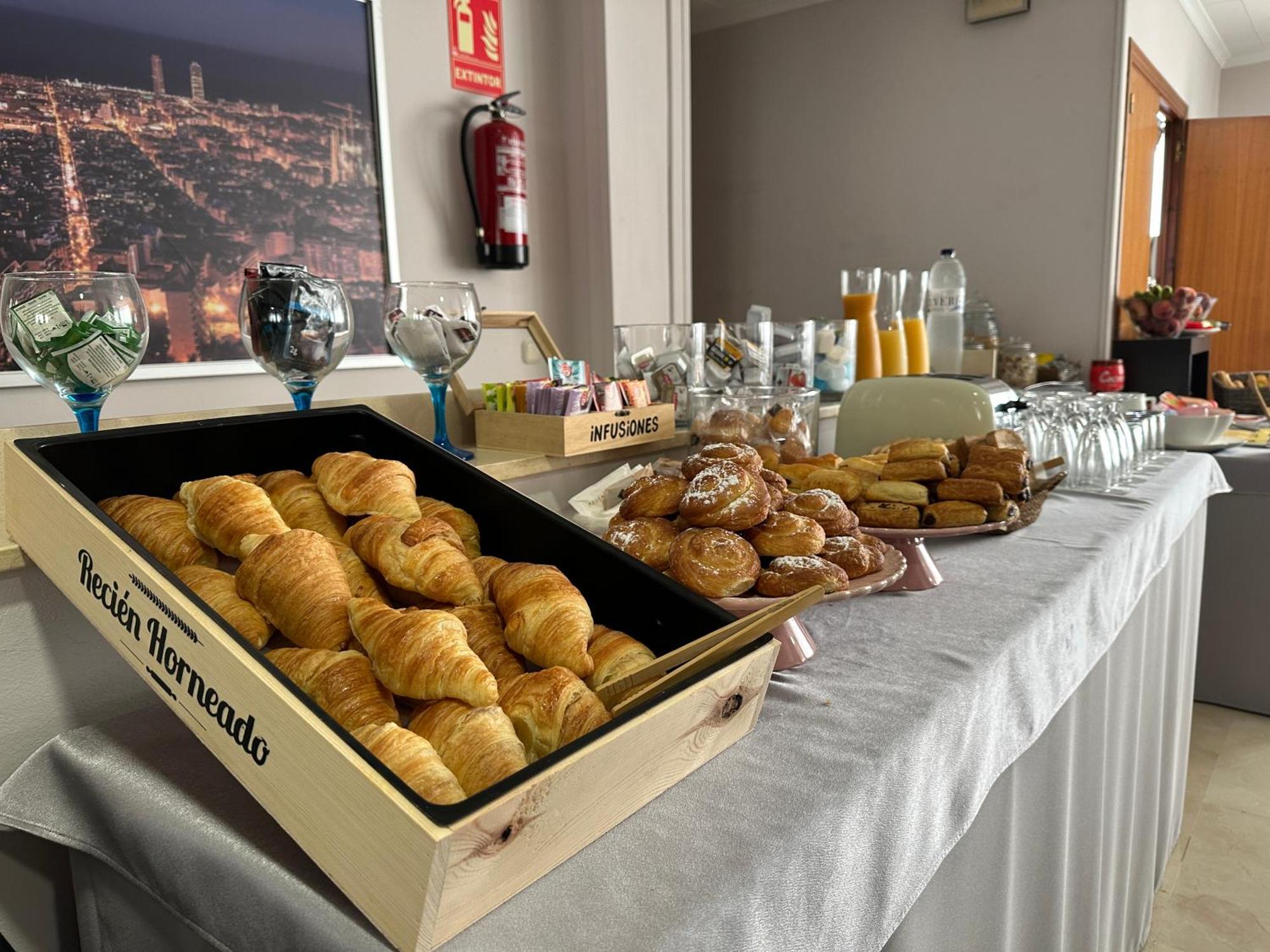 Hotel Alguer 라메틀라 데 마르 외부 사진